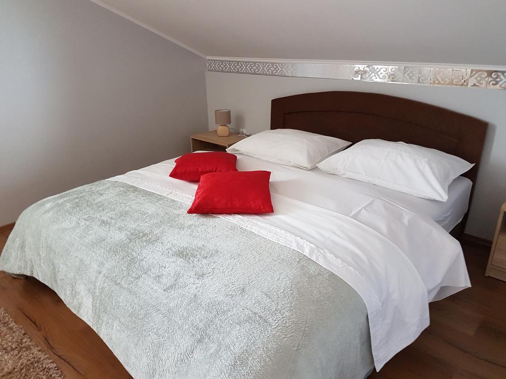 Apartments Suzana Novi Vinodolski Dış mekan fotoğraf